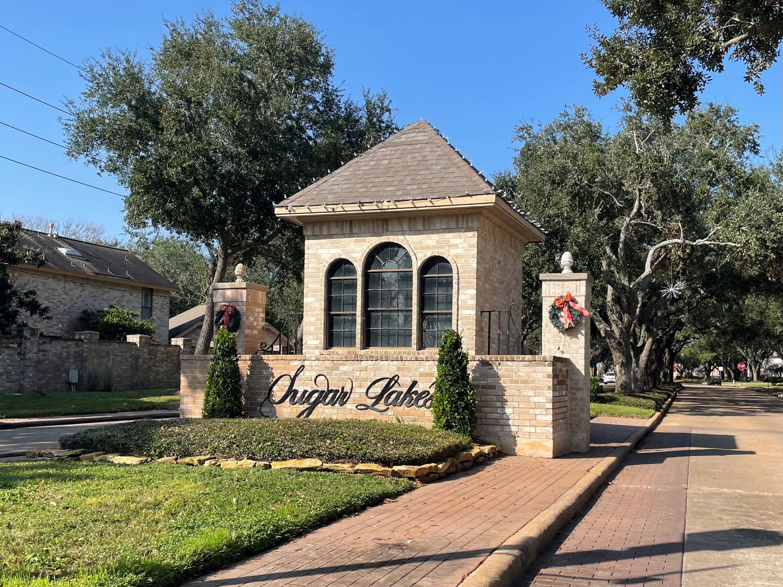 Entrance to Sugar Lakes