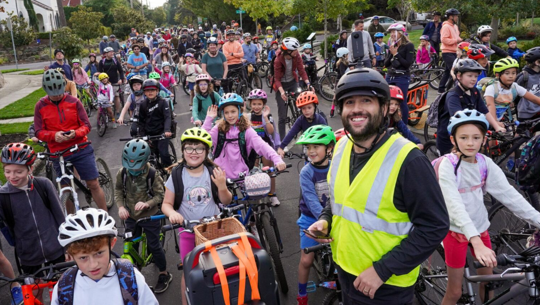 Sam Balto Bike Bus Opens in new window
